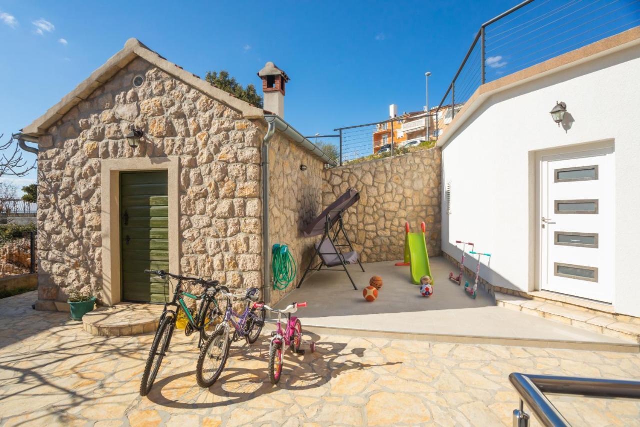 Apartment Exclusive View Sibenik Exterior photo